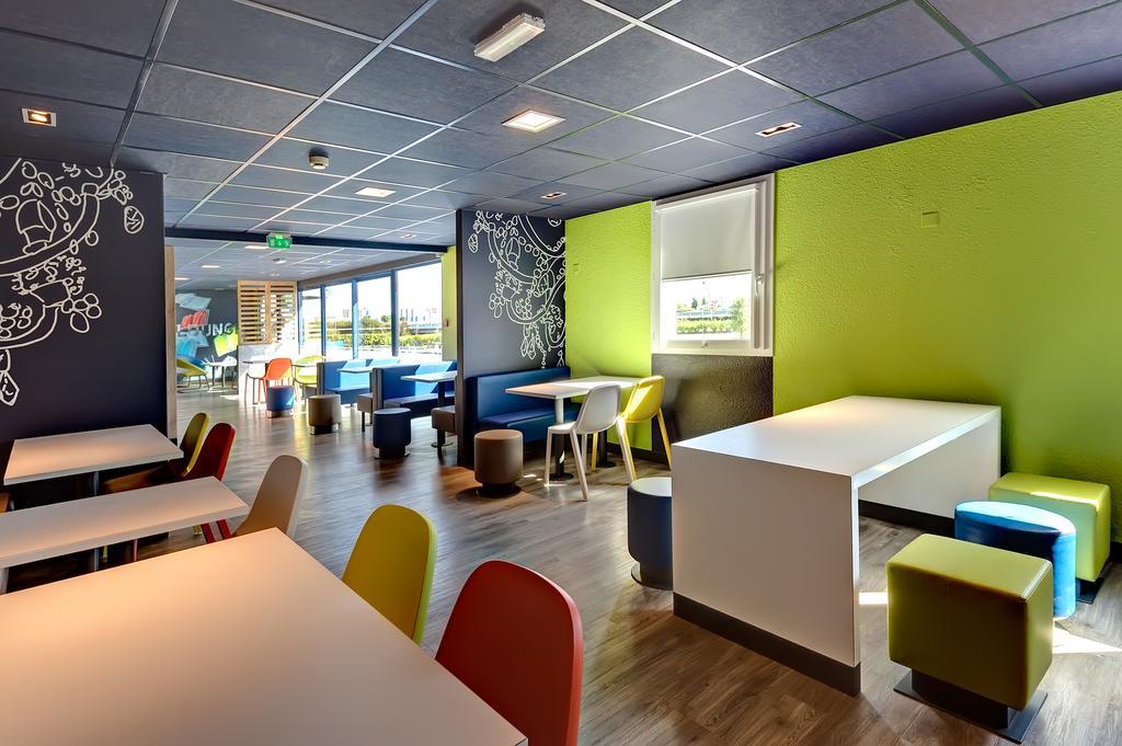 Ibis Budget La Roche Sur Yon Vendespace Mouilleron-le-Captif Exterior photo